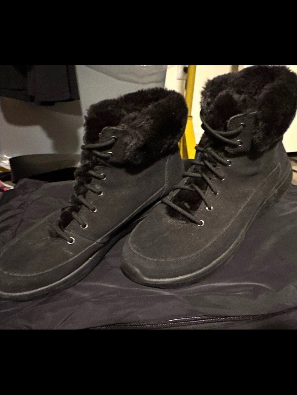 Skechers Black Faux Fur lined Lace-Up Women's Winter Boots